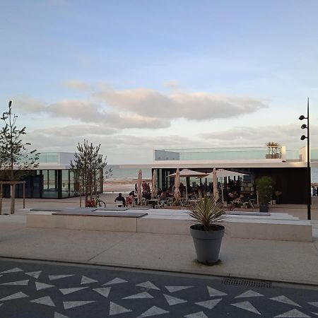Albireo, Appt Cosy En Front De Mer Luc-sur-Mer Exterior foto